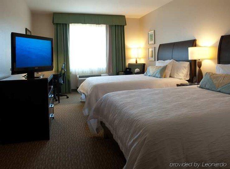 Hilton Garden Inn San Bernardino Cameră foto