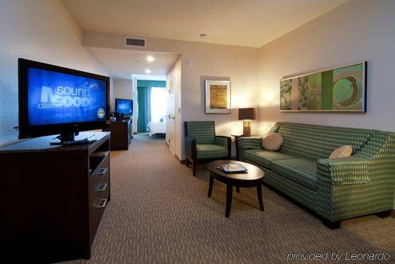 Hilton Garden Inn San Bernardino Cameră foto