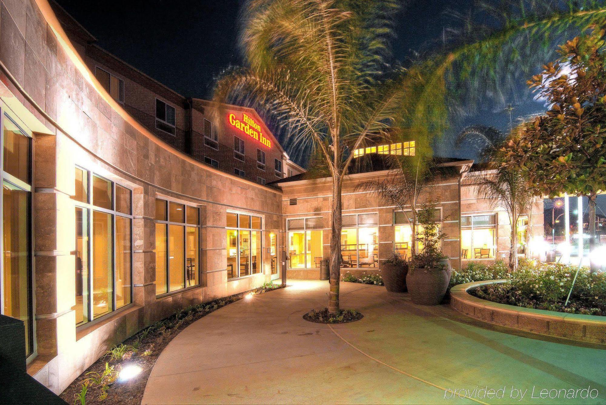 Hilton Garden Inn San Bernardino Exterior foto